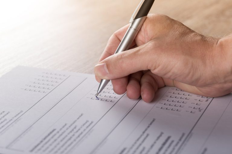 Verzoekschrift om de hoorzittingen in het debat over verplichte vaccinatie in het Parlement af te ronden